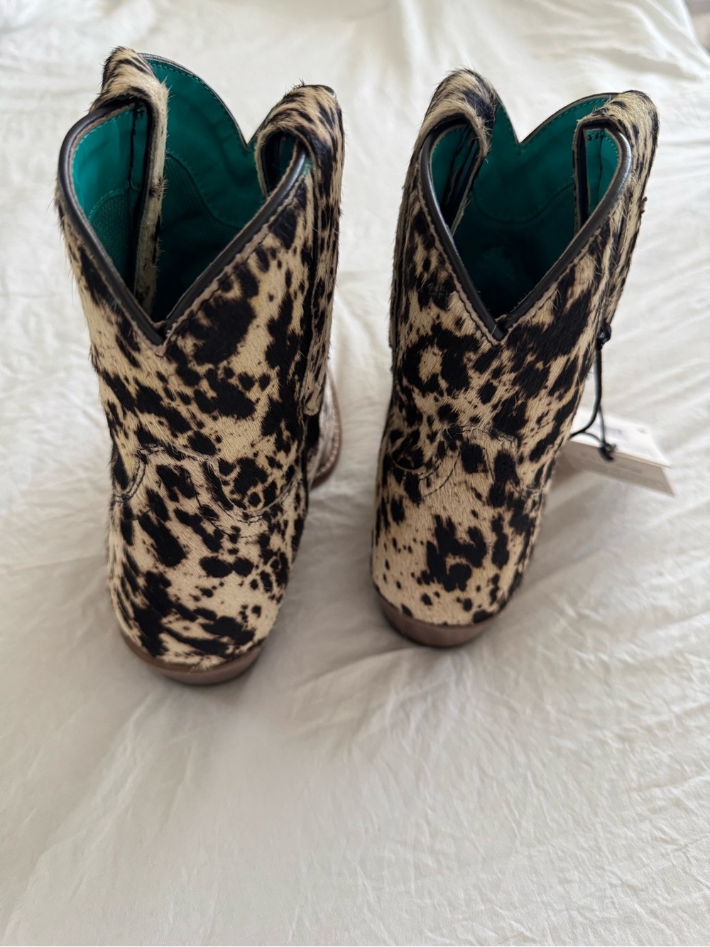 NWT MYRA Cow Bow Western Hairon Leather Booties - Picture 9 of 11